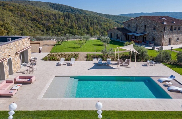 La Calcinaia 16, Emma Villas