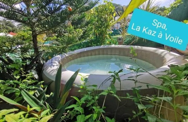 La Kaz à Voile 1-2, Piscine & Spa