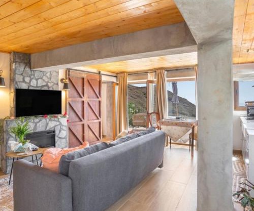 LA MADRIGUERA De FUENTE HERVERA