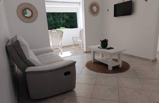 La Maison Aseta in Grand Bourg