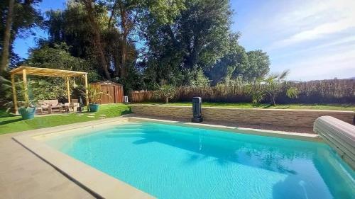 La Maison Labonnechose, 10p