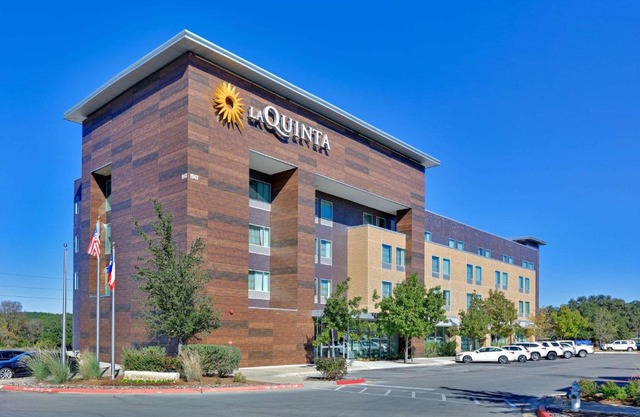 La Quinta Inn & Suites by Wyndham Lakeway