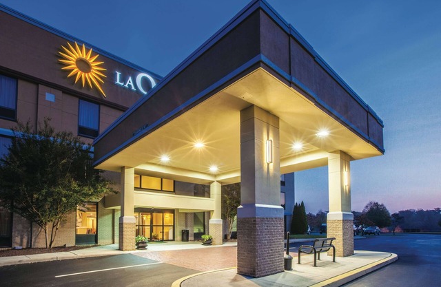 La Quinta Inn & Suites by Wyndham Mechanicsburg - Harrisburg