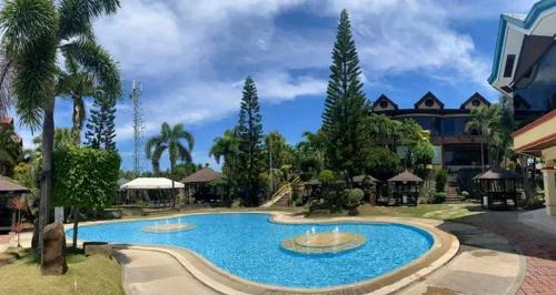 La Traviesa Hotel Resort