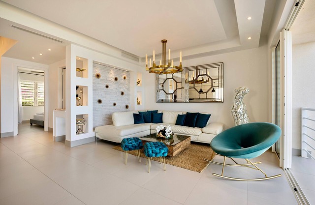 La Vue SXM - 3 bedroom Modern Oceanfront Villa near Restaurant & Beach