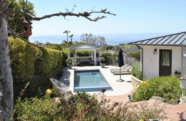 Laguna Beach Pool/Spa Home in Private Three Arch Bay Community