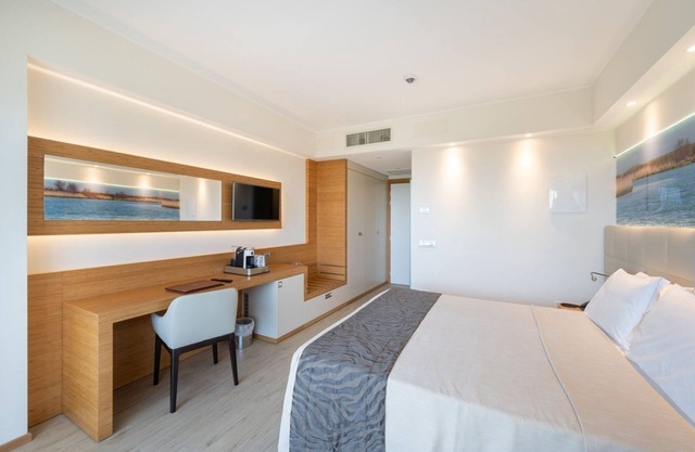 Laguna Park Hotel - Single Luminosa