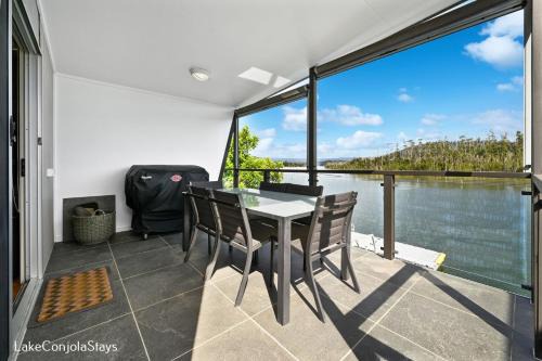 Lake Conjola, Deepwater resort - Cabin 17