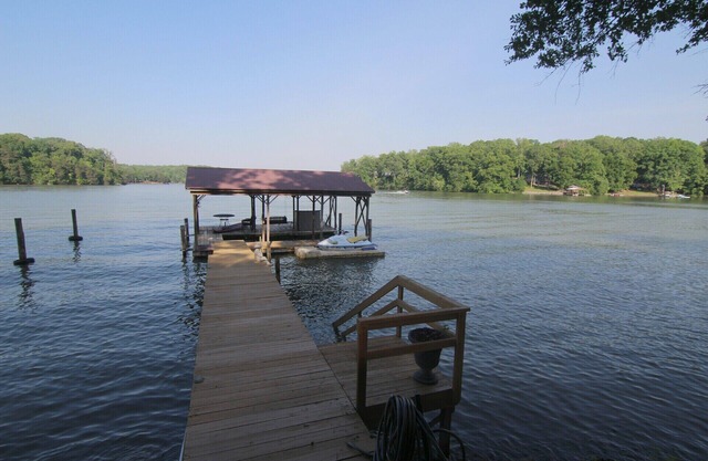 Lake Front, huge views minutes from Mooresville NC