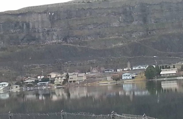 Lake View and Sleeps 11