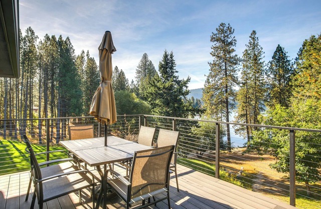 Lake-View Apt w/Furnished Deck in Hayden!
