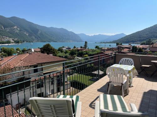 Lake View Terrace