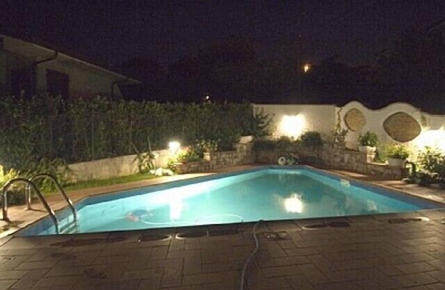 LAKE VIEW VILLA WITH PRIVATE POOL, BEAUTIFUL STRATEGIC POSITION