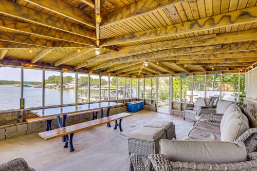 Lakefront Brownwood Home with Private Boat Dock
