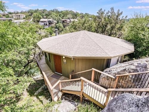 Lakefront Bungalow - Community Poolhot Tub #6