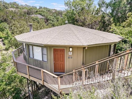 Lakefront Bungalow - Community Poolhot Tub #10