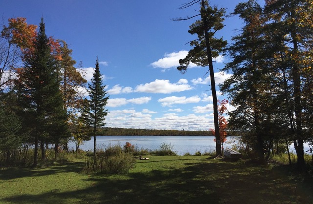 Lakefront Cottage Near Lake MI & Sleeping Bear Dunes National Park