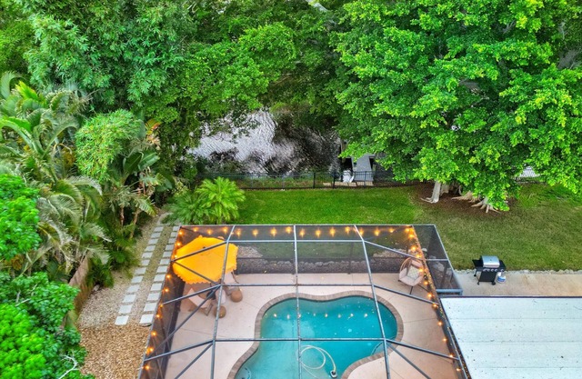 Lakefront Escape | Private Dock! Luxurious Pool!