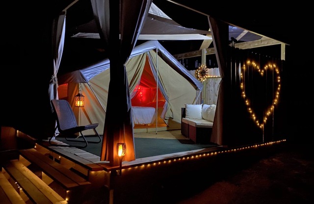 Lakefront Glamping Tent on a Magical Retreat Property