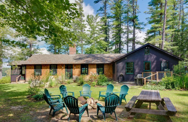 Lakefront Lovell Home w/Dock: Walk to Town Beach!