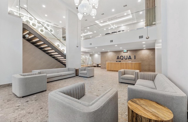 Lakefront New Condo with Large Patio