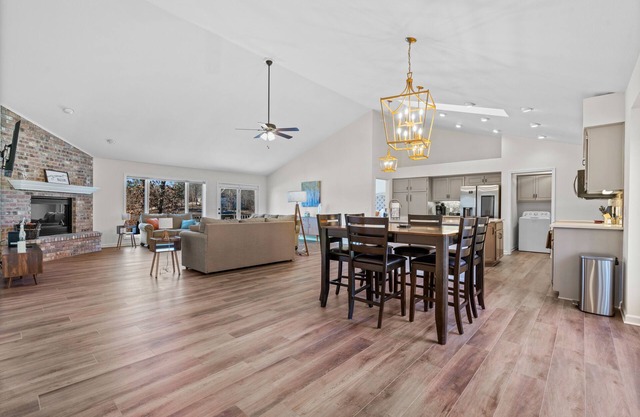 Lakefront Oasis! Golf Nearby - Private Dock - Dogs