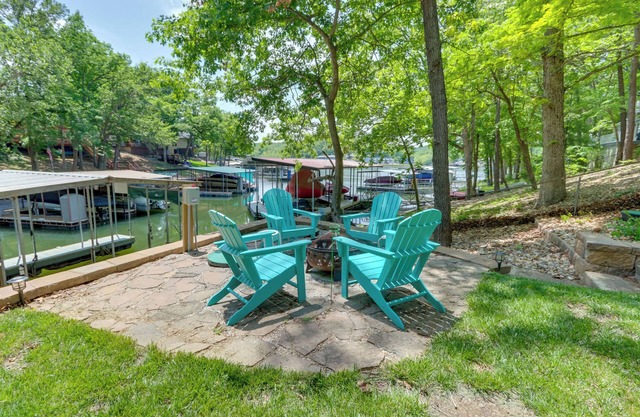 Lakefront Retreat in the Heart of Osage Beach!