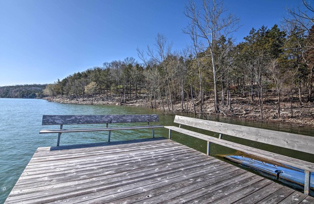 Lakefront Table Rock Getaway w/Private Swim Dock!