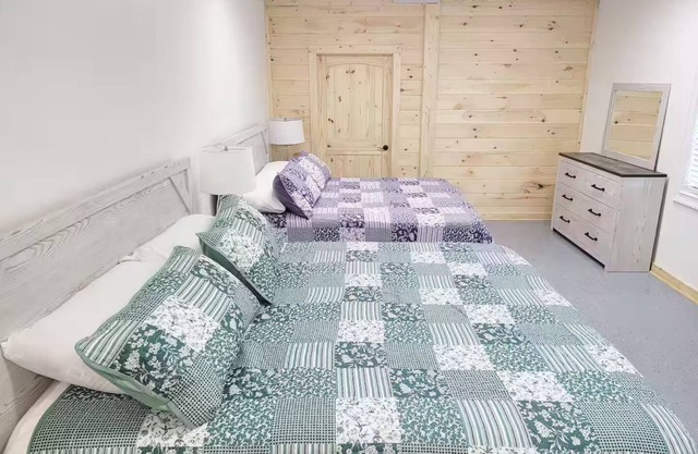 Lakefront - Unbelievable 3 levels w/Elevator!