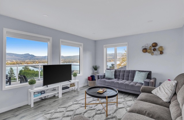Lakeview Home in West Kelowna