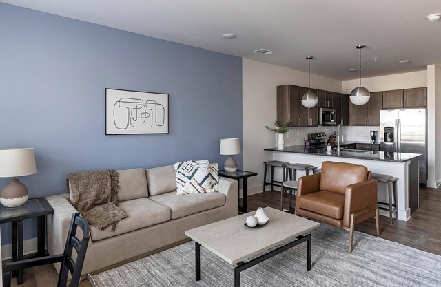 Landing | Amazing 1BD, Clubhouse, Gym