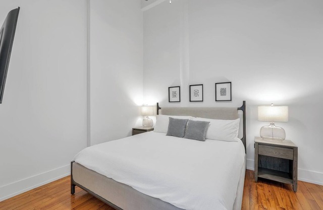Landing | Amazing 1BD, Yoga Studio, Gym