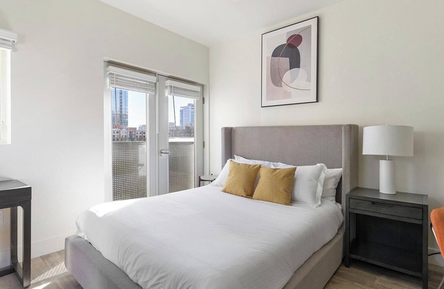 Landing | Amazing Studio, Gym, Courtyard