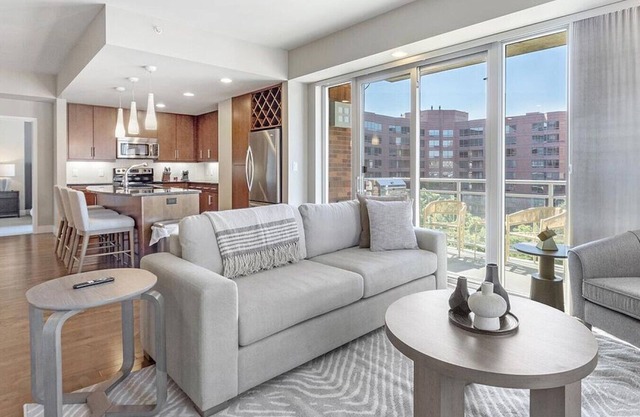 Landing at The Seasons of Cherry Creek - 2 Bedrooms in Cherry Creek