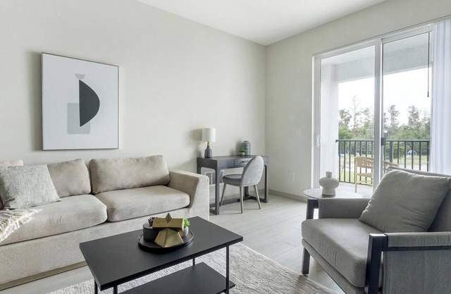 Landing | Incredible 2BD, Gym, Clubhouse