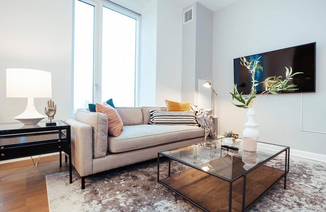 Landing | Incredible 1BD, Pool, Clubhouse