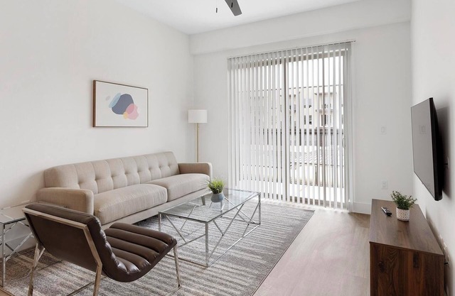 Landing | Modern 1BD, Gym