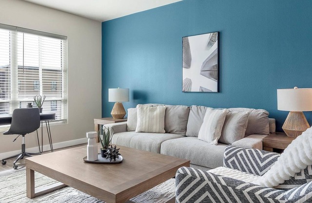 Landing | Modern 2BD, Clubhouse