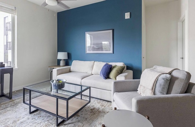 Landing | Modern 2BD, Gym