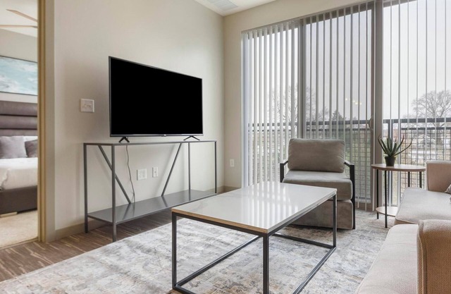 Landing | Spectacular 1BD, Courtyard, Gym