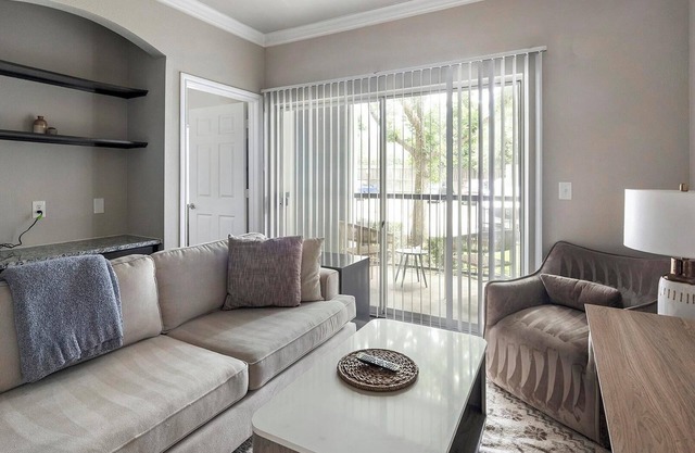 Landing | Stunning 1BD, Clubhouse, Gym