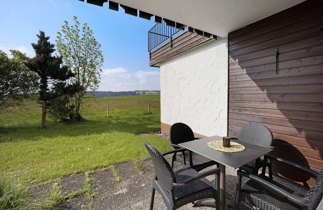 Landliebe: Studio Apartment with Mountain View, Terrace, Indoor Pool, Sauna & Wi-Fi