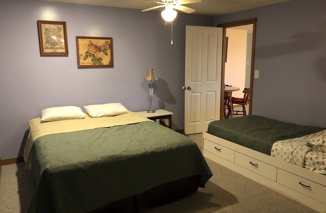 Large 3 Bedroom 2 bath with a big lake view