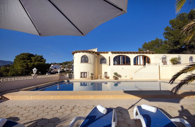 Large and nice villa in Calpe, on the Costa Blanca, Spain with private pool for 6 persons