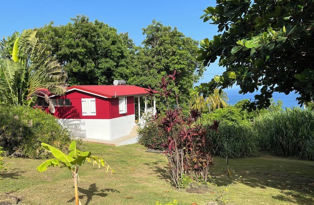 Large bungalow with pool, sea, mountain and garden views.