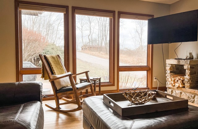 Large Luxury Estate perfect for any occasion large or small, families.