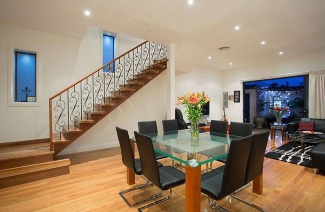 Large Prestigious Inner City Family Home- Bright & Airy only 9km to City centre
