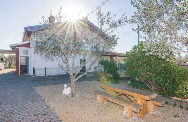 Large Rental House. Adriatic Seaside