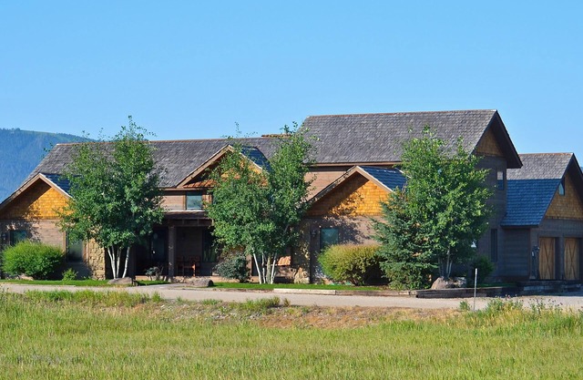 Large Western Home,Beautiful Summer/Winter Settings ,Near Jackson Hole