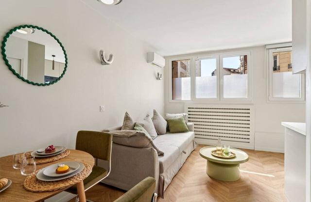 Lavie Maison AC & Eiffel